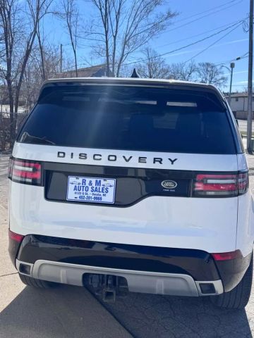 2018 Land Rover Discovery Hse Luxury Sport Utility 4d - Image 4