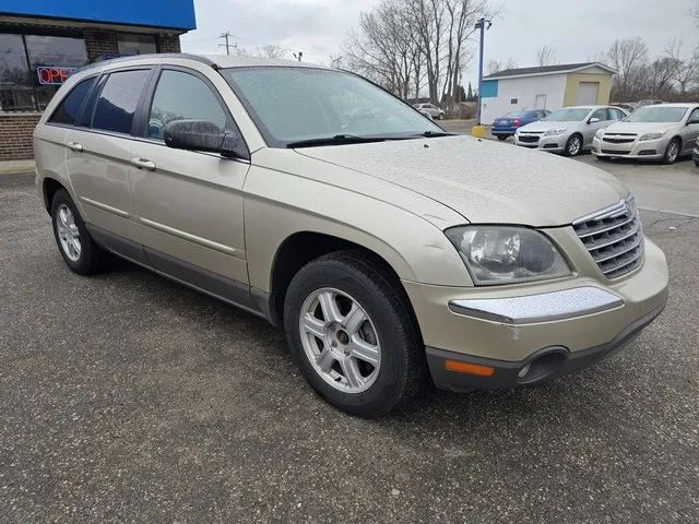 2005 Chrysler Pacifica - Image 1