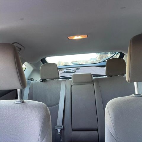 2015 Toyota Prius One Hatchback 4d - Image 15