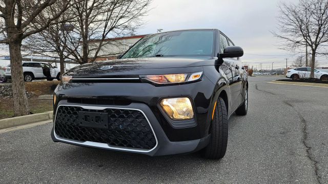 2020 Kia Soul - Image 1