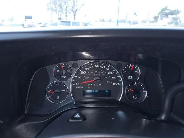 2012 Chevrolet Express 2500 Cargo - Image 6