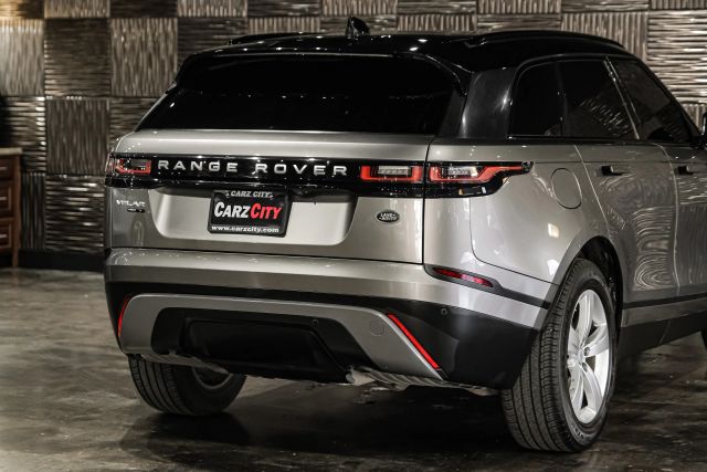 2018 Land Rover Range Rover Velar S Sport Utility 4d - Image 11