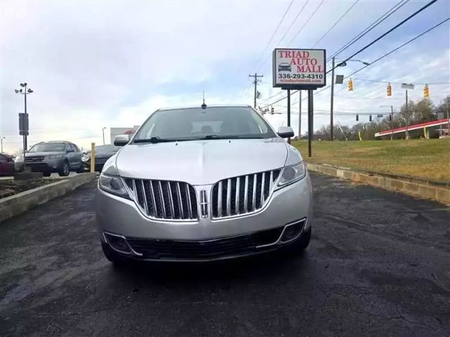 2011 Lincoln Mkx - Image 2
