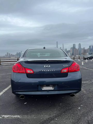 2010 Infiniti G37x Sedan 4d - Image 11