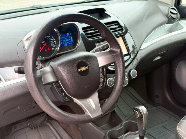 2014 Chevrolet Spark - Image 11