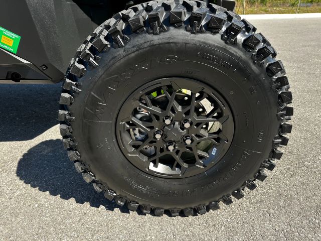 2024 Polaris Rzr Pro R Ultimate - Image 13