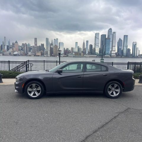 2016 Dodge Charger Sxt Sedan 4d - Image 8
