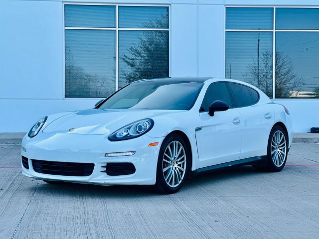 2014 Porsche Panamera - Image 1