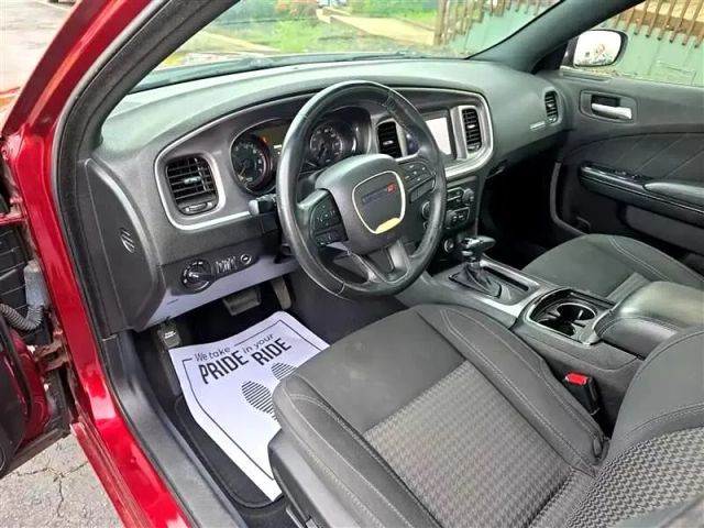 2019 Dodge Charger - Image 11