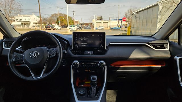 2021 Toyota Rav4 - Image 24