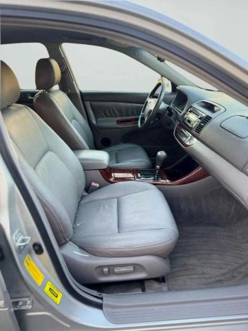 2003 Toyota Camry - Image 18