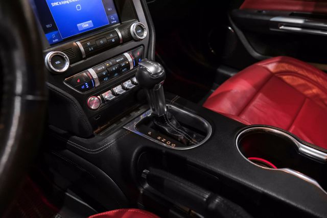 2020 Ford Mustang Gt Premium Coupe 2d - Image 24