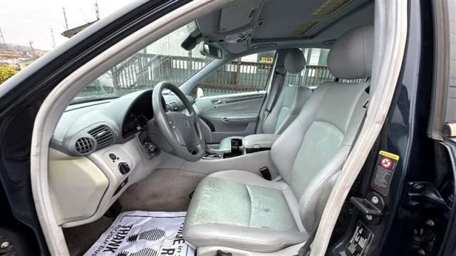 2004 Mercedes-benz C-class - Image 10