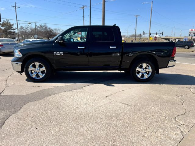 2017 RAM 1500 CREW CAB PICKUP V6, FLEX FUEL, 3.6 LITER SLT PICKUP 4D 5 1/2 FT