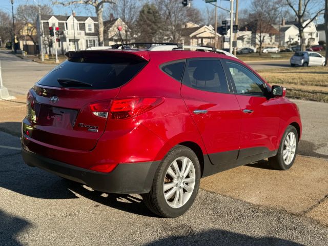 2012 Hyundai Tucson - Image 4
