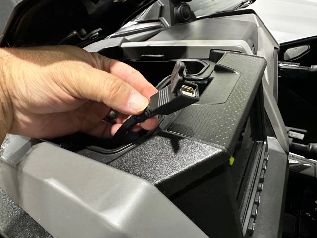 2024 Polaris Rzr Pro R Ultimate - Image 67