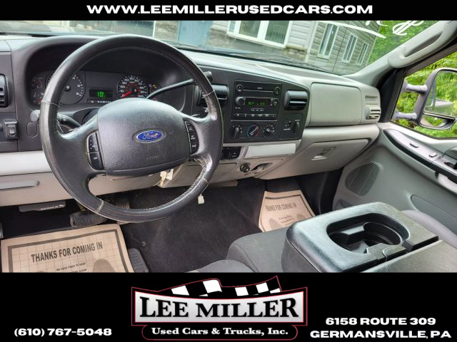 2006 Ford F250 Super Duty Super Cab - Image 9