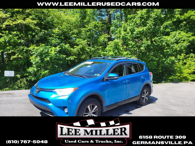 2017 Toyota Rav4 - Image 2