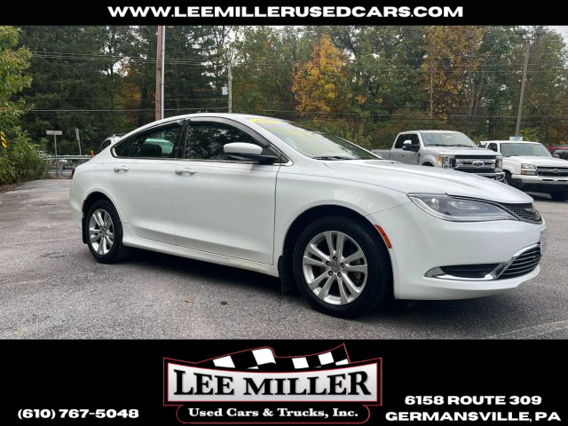 2015 Chrysler 200 - Image 8
