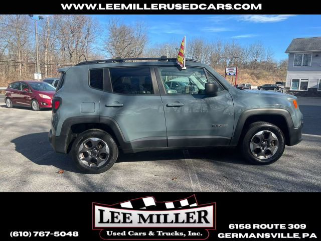 2018 Jeep Renegade - Image 7