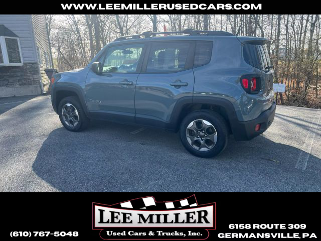 2018 Jeep Renegade - Image 3