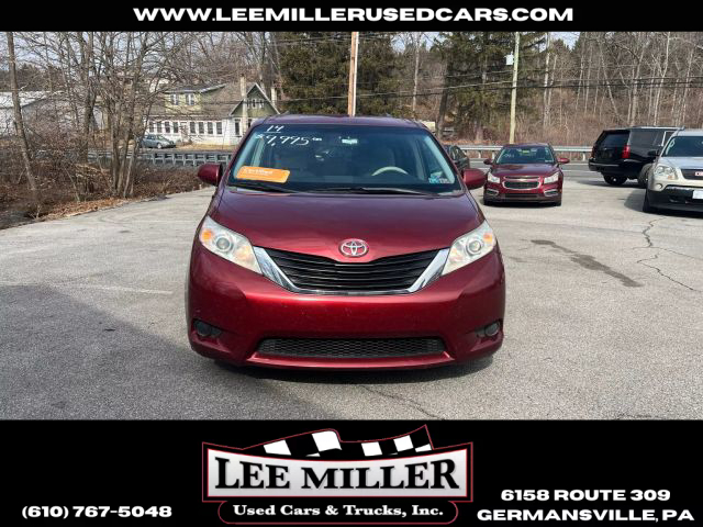 2014 Toyota Sienna - Image 10