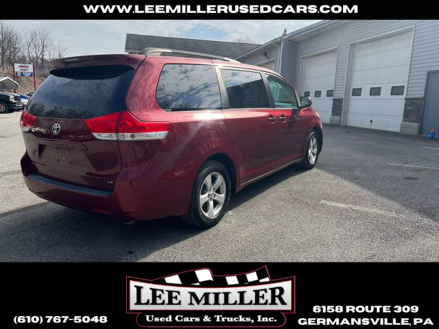 2014 Toyota Sienna - Image 7