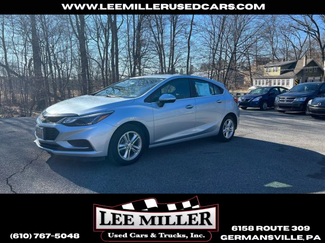 2017 Chevrolet Cruze - Image 1