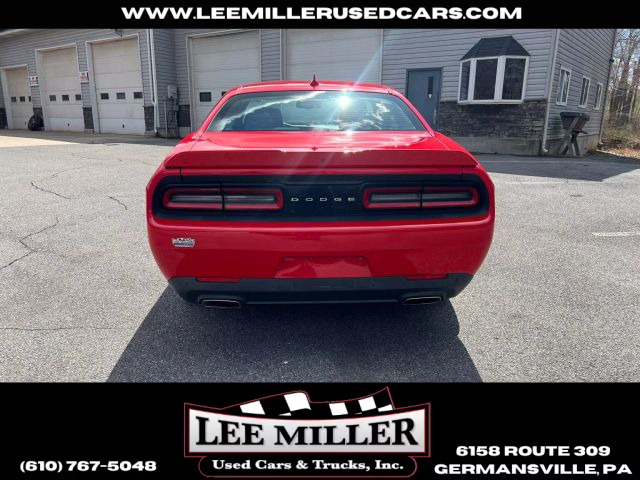 2015 Dodge Challenger - Image 4