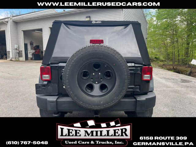 2011 Jeep Wrangler - Image 4