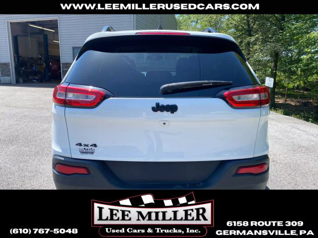 2018 Jeep Cherokee - Image 4