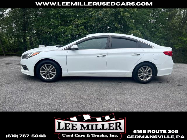 2015 Hyundai Sonata - Image 2
