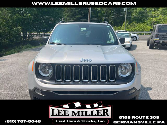 2018 Jeep Renegade - Image 9