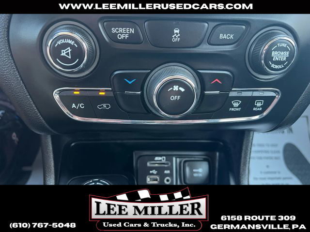 2014 Jeep Cherokee - Image 17