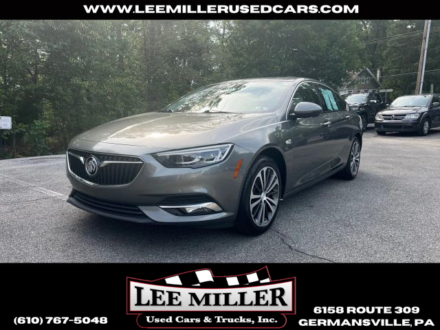 2018 Buick Regal Sportback - Image 1