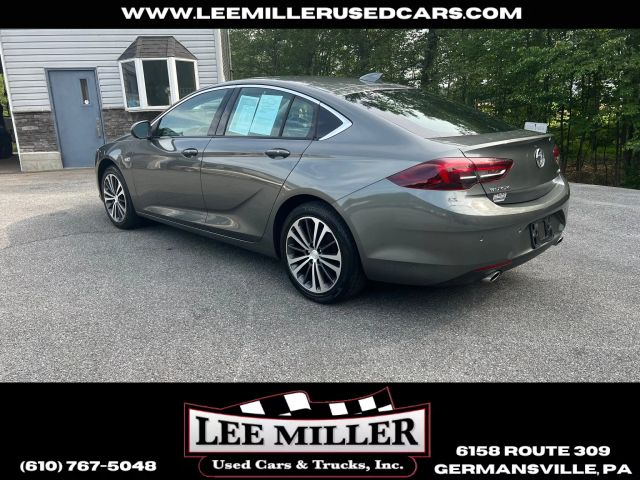 2018 Buick Regal Sportback - Image 3