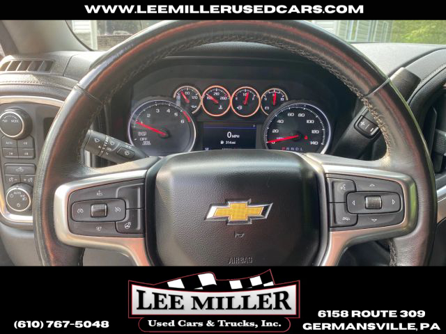 2021 Chevrolet Silverado 1500 Crew Cab - Image 13