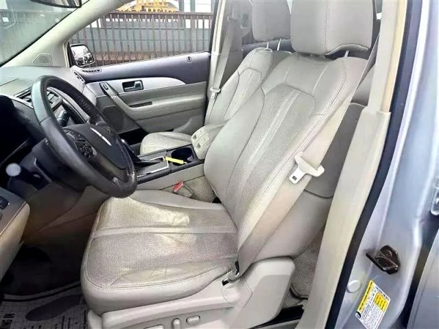 2011 Lincoln Mkx - Image 12