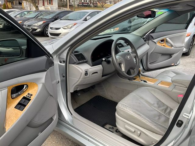 2007 Toyota Camry - Image 14
