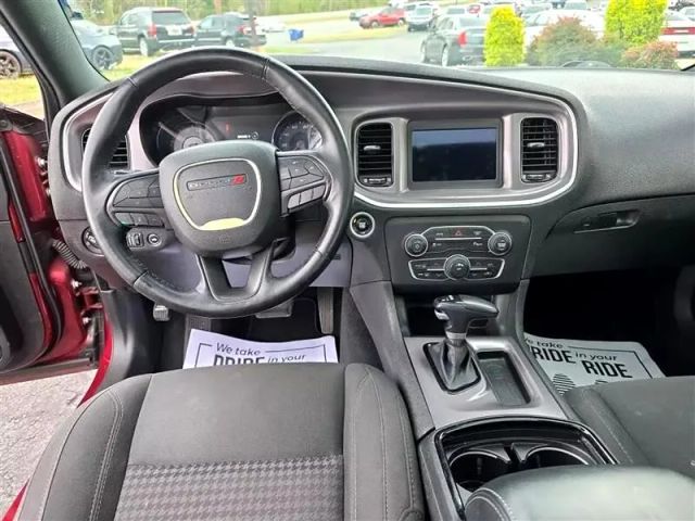 2019 Dodge Charger - Image 10