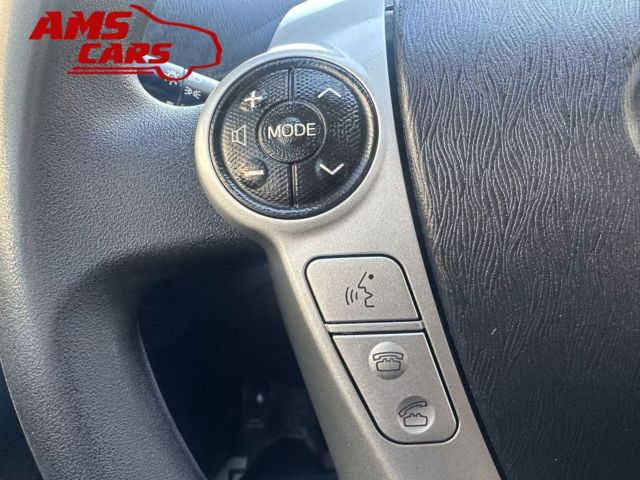 2012 Toyota Prius - Image 22
