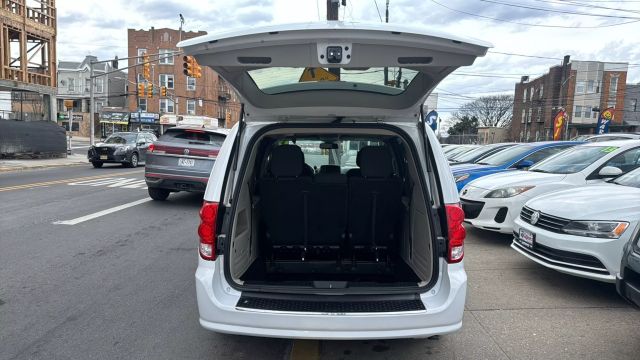2019 DODGE GRAND CARAVAN PASSENGER PASSENGER V6, FLEX FUEL, 3.6 LITER SE MINIVAN 4D