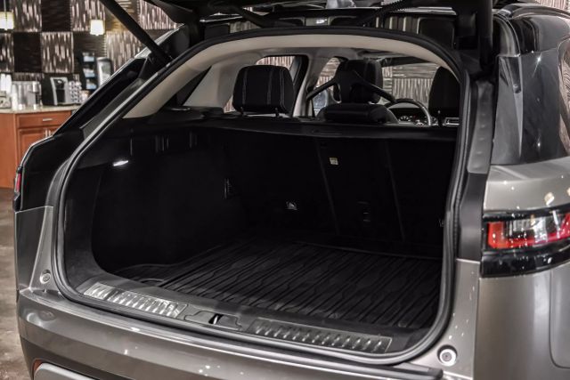 2018 Land Rover Range Rover Velar S Sport Utility 4d - Image 68