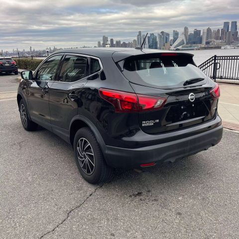 2019 Nissan Rogue Sport S Sport Utility 4d - Image 7