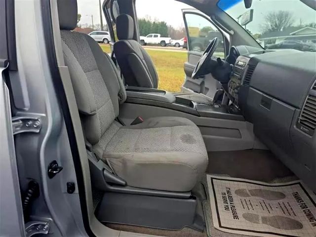 2004 Nissan Pathfinder Armada - Image 15