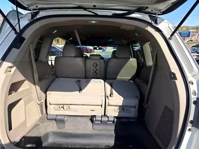 2013 Honda Odyssey - Image 18