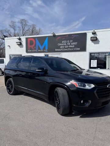 2020 Chevrolet Traverse Premier Sport Utility 4d - Image 2