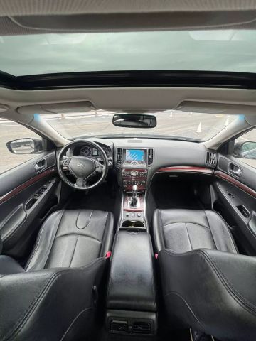 2010 Infiniti G37x Sedan 4d - Image 19
