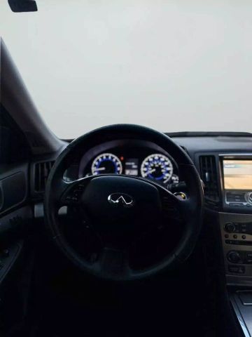 2010 Infiniti G - Image 23