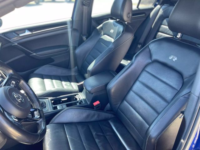 2016 Volkswagen Golf R - Image 7
